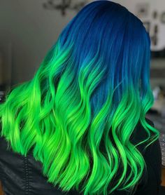 Blue Hair Dye Ideas, Blue Hair Dye, Neon Green Hair, Green Hair Dye, Dyed Hair Blue, Hair Dye Ideas