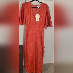 Noel Size 6 Long Burnt Orange Dress With Zipper In Back. Long Burnt Orange Dress, Burnt Orange Dress, Dresses Beautiful, Flare Sleeves, Orange Dress, Flared Sleeves, Burnt Orange, Color Orange, Maxi Dress