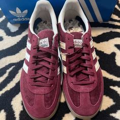 Nwt Never Worn Size Women's Us 7 / Uk 5.5 Burgundy Corduroy Adidas Sambas Adidas Spezial Women, Adidas Shoes Women Samba, Laufey Style, Samba Shoes, Adidas Handball Spezial, Adidas Handball, Adidas Sambas, Trendy Shoes Sneakers, Adidas Shoes Women