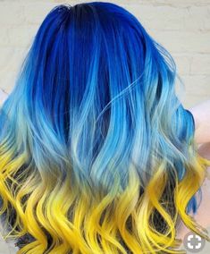 Blue And Yellow Hair Color, Cool Hair Dye Ideas For Blondes, Gradient Hair Dye, Yellow And Blue Hair, Gradient Hair Color, Yellow Hair Dye, Yellow Blonde Hair, Spring Hair Color Trends, Unnatural Hair Color