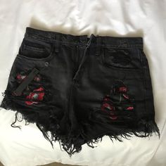 Brand New Blanknyc Black Distressed Floral Embroidered High Waisted Shorts Size 26 Would Best Fit 26-28 Superrrrrrr Cute For Summer Leaving For College Soon So Want To Sell Soon! Black Distressed Shorts For Streetwear, Ripped Black Jean Shorts For Streetwear, Ripped Cutoff Shorts For Night Out, Ripped Black Grunge Bottoms, Black Ripped Grunge Bottoms, Black Distressed Bottoms For Night Out, Black Cutoff Grunge Shorts, Black Distressed Shorts For Summer, Grunge Black Shorts With Frayed Hem