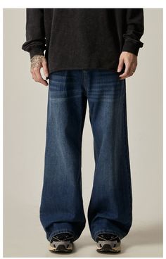 Model is 5ft 9''(174cm) tall, 135 lbs(61kg) weight and wearing a size L - 86.5% cotton- 7.5% regenerated cellulose fiber- 6% polyester fiber- DENIM- Wide straight fit- 2 colors Washed Blue Relaxed Fit Bottoms, Denim Blue Cotton Flare Jeans, Relaxed Fit Denim Blue Flare Jeans, Denim Blue Cotton Flare Jeans With Standard Cut, Denim Blue Relaxed Fit Flare Jeans, Washed Blue Full Length Cotton Jeans, Dark Wash Relaxed Fit Full-length Jeans, Full Length Washed Blue Pants, Blue Washed Full-length Pants