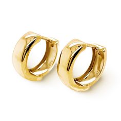 Our wide round huggie earrings are made to turn heads on any occasion. An ode to retro design with a contemporary finish in lightweight solid 9k gold, the Bold Huggie Hoops add a touch of glam to your daily wear. They feature a click latch for a very secure fit. We recommend to take your jewellery off before washing hands, applying any skincare products and cosmetics. Store your jewellery in a soft-lined box or a pouch and separated from other pieces. Clean your piece gently with jewellery cloth to keep your piece shining and golden. August Birthstone Jewelry, July Birthstone Jewelry, Jewelry Ring Box, Men's Jewelry Rings, Pearl Jewellery Earrings, Huggie Earrings, Sustainable Jewelry, Evil Eye Jewelry, August Birth Stone