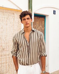 Hola, ¿qué tal?  Quizás lleves mucho tiempo tratando de encontrar al … #detodo # De Todo # amreading # books # wattpad Mens Pomade, Xavier Serrano, Mens Casual Outfits Summer, Outfits Hombre, Men With Street Style, Stil Inspiration, Mens Fashion Casual Outfits