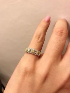 Finger Rings Diamond, Diamond Finger Ring, خواتم خطوبة, Expensive Rings, Baby Finger, Fancy Yellow Diamond, Fancy Rings, Diamond Jewelry Designs