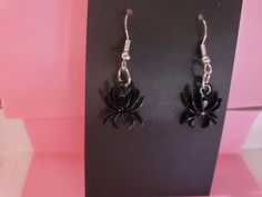 Black spider earrings. Silver-plated hooks with rubber backs. Black Drop Earrings With French Hook, Black Drop Earrings For Halloween, Black Halloween Earrings Gift, Spider Earrings, Black Spider, Earrings Silver, Jewelry Earrings Dangle, Etsy Earrings, Silver Plated