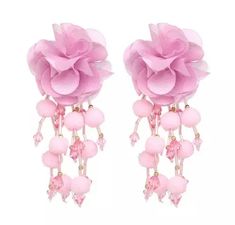 Glamourous, Lightweight 3D floral earrings. Dress them up or down . These will transform the simplest outfit ! Pink Statement Earrings, Big Statement Earrings, Long Flowers, Pom Pom Earrings, Boho Fringe, Tassels Fashion, Statement Drop Earrings, Long Dangle Earrings, Earrings Women