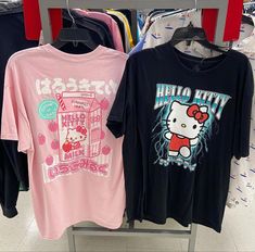 Clothes Hello Kitty, Hello Kitty Outfit, Kitty Outfit, Sanrio Clothes, Sanrio Fashion, Hello Kitty T Shirt, Hello Kitty Rooms, Kitty Clothes, Charmmy Kitty