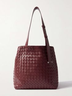 BOTTEGA VENETA Avenue B. Intrecciato Leather Tote Bag | MR PORTER Intrecciato Weave Tote Shoulder Bag For Office, Designer Intrecciato Weave Bucket Tote Bag, Elegant Bucket Bag With Intrecciato Weave For Errands, Luxury Woven Leather Bucket Bag For Errands, Luxury Leather Woven Bucket Bag For Errands, Leather Bucket Bag With Intrecciato Weave, Designer Tote Shoulder Bag With Interwoven Design, Luxury Everyday Bucket Bag With Intrecciato Weave, Elegant Everyday Bag With Interwoven Design