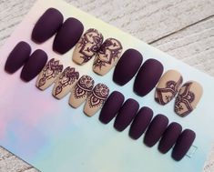 Nails With Henna Design, Dark Color Nail Art, Diwali Nails Art, Diwali Nail Art Designs, Dark Nails Designs, Diwali Nails, Nails Dark Purple, Nail Stamping Ideas, Mandala Nail Art