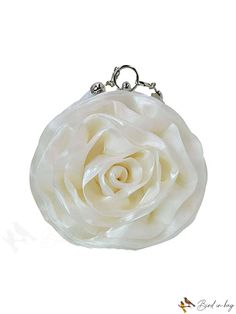 BirdinBag - Chic Floral Evening Bag with Kiss Lock Closure and Chain Strap White Evening Bag With Chain Strap, White Evening Bag With Chain Strap As Gift, Novelty Bags, First Contact, Mini Fashion, Chain Strap, Evening Bags, Top Handle, Free Gifts