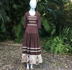 Vintage 1950s cotton Dress Size0 Vintage Prairie Dress, Mexican Dress, Mexican Dresses, Prairie Dress, Vintage Mexican, Dresses Vintage, 1950s Dress, Miami Fl, Vintage Cotton