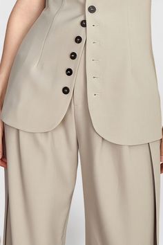 These elegant High-Waisted Trousers are perfect for completing any formal look. Constructed from lightweight fabric, they have a sleek, draped design and are fastened with a metal hook closure for a secure fit. The high-waisted cut ensures they are comfortable and flattering, for an effortlessly stylish look. Fabric: Cotton, Polyester Elegant Trousers, Formal Look, Designer Drapes, Formal Looks, A Metal, High Waisted Trousers, Lightweight Fabric, Fabric Cotton, Trousers