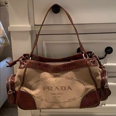 Brown Leather Strap With 2 Side Zipper Pockets Inside Side Zipper Prada Strap Bag, Designer Shoes And Bags, Prada Aimee Bag, Purse Aesthetic Vintage, Aesthetic Designer Bags, Uni Bags Handbags, Vintage Designer Purses, Unique Designer Bags, Vintage Designer Bags Aesthetic