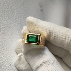 Material  14k Gold . Gemstone  Lab Created Emerald . Gemstone Colour Green . Gemstone Shape  Octagon . Gemstone Size  10x8 MM . birthstone  MAy . Cut Grade  Excellent . Style  Art Deco Men Gold Ring, Ring For Men Gold, Engagement Ring Hand, Gold Mens Ring, Emerald Gold Ring, Gold Ring For Men, Stone Rings For Men, Yellow Gold Mens Rings, Gold Ring Wedding