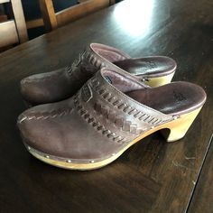 Beautiful Leather And Wooden Ugg Australia Clogs. Never Worn, Like New. Make Me An Offer! Brown Slip-on Casual Clogs, Brown Casual Slip-on Clogs, Brown Leather Casual Clogs, Casual Brown Slip-on Clogs, Casual Brown Leather Clogs, Casual Brown Clogs With Leather Footbed, Casual Brown Clogs With Wooden Heel, Rustic Brown Closed Toe Mules, Casual Brown Clogs With Stacked Heel