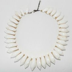 Vintage 1940s 50s Hawaiian Shell Collar Necklace Stunning 18" Princess Wedding Good Condition Thanks For Looking Vintage White Single Strand Necklace, Vintage White Necklace For Weddings, Vintage White Necklaces For Wedding, Vintage White Adjustable Necklace, White Adjustable Vintage Necklace, Vintage White Necklaces For Formal Occasions, Vintage White Necklace For Anniversary, White Vintage Necklace For Formal Occasions, Vintage White Bridal Necklace Formal Occasion