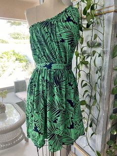 NWT New with Tags Banana Republic One Shoulder Tropical Sun Dress Green & Blue Women's Size 4 Measurements in photos Tropical Sun, Sun Dress, Dress Clothes For Women, Green Dress, Sundress, Banana Republic, Favorite Outfit, One Shoulder, Blue Green