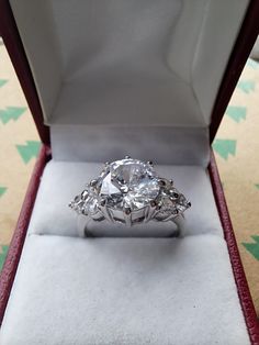 Stunning 😍  In beautiful condition ❤️  Lovely quality stones set in sterling silver  Good solid piece  Size P UK  Size 7.5 USA Classic Crystal Ring With Cubic Zirconia, Brilliant Cut Pear-shaped Cubic Zirconia Rings, Dazzling Formal Rings With Accent Stones, Formal Diamond Ring With Vs Clarity And Round Stone, Formal Diamond Ring With Vs Clarity, Formal Round Diamond Ring With Vs Clarity, White Gold Heart Cut Jewelry With Center Stone, Pear-shaped Vs Clarity Diamond Ring As Gift, Pear-shaped Vs Clarity Diamond Ring Gift