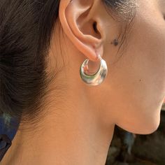 Brand Name: aomuMaterial: MetalOrigin: Mainland ChinaCN: ZhejiangMetals Type: aluminium alloyEarring Type: Hoop EarringsShape\pattern: RoundFine or Fashion: FashionGender: WomenModel Number: earringsItem Type: EarringsSize (Length * Width): 20mm * 15mmStyle: Hyperbole Trendy Hoop Earrings Made Of Alloy, Trendy Alloy Hoop Earrings, Everyday Metal Hoop Earrings For Summer, Nickel-free Trendy Alloy Hoop Earrings, Everyday Summer Metal Hoop Earrings, Silver Alloy Hoop Earrings As Gift, Summer Silver Alloy Earrings, Modern Metal Hoop Earrings For Summer, Silver Hoop Earrings In Alloy