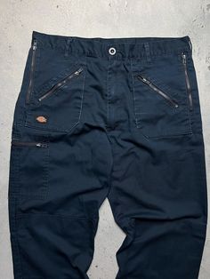 Dickies Vintage Redhawk Work Cargo Multipocket Pants y2k USA Size Men's / US 36 / EU 52 Color Navy blue Condition Gently Used The material is pleasant to the body. In a good condition. Fast sending! Size 36R (see measurements) Condition : 8/10 Length - 108 cm Waist - 47 cm Inseam - 78 cm Leg Opening - 24 cm Front Rise - 33 cm Thigh - 32 cm - ALL ITEMS ARE HEAT TREATED AND WASHED BEFORE SHIPPING - FOLLOW MY STORE - SEE MY OTHER ITEMS Tapered Leg Work Pants With Hip Pockets For Streetwear, Utility Cargo Pants With Zip Fly, Utility Straight Leg Pants With Zip Fly, Streetwear Cargo Pants With Straight Leg And Zip Fly, Urban Straight Leg Cargo Pants With Zip Fly, Streetwear Straight Leg Cargo Pants With Zip Fly, Straight Leg Cargo Pants For Streetwear With Zip Fly, Straight Leg Cargo Pants For Streetwear, Full Length Work Pants With Hip Pockets For Streetwear