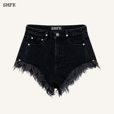 SMFK WildWorld Black Stray Shorts Jeans Size Chart (CM) Waist Hip Length S 65 89 21.5 M 68 92 22 L 71 95 22.5 Material: 100% Cotton Shorts Jeans, Jeans Size Chart, Hip Length, Clothing Women, Women Clothing, Jean Shorts, Jeans Size, Clothes For Women, Black