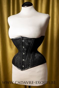 Underbust Corset - Flower coutil Beautiful underbust corset, made from the finest flower coutil. This corset is perfect to be worn both over or underneath clothing. Thanks to the external boning channels, the boning channels will not press directly on the skin. The one layer construction and sturdy flower broche coutil (unique corset fabric) permit the skin to breath and allow the corset to set itself to your body. The silver busk and grommets give the corset an elegant and classic touch. Charac Underbust Corset Dress With Boning And Fitted Bodice, Fitted Underbust Corset Belt For Formal Occasions, Formal Underbust Corset With Fitted Bodice, Elegant Underbust Corset With Medium Bust Support, Formal Black Corset With Boning, Formal Overbust Corset With Boning, Elegant Corset With Medium Bust Support, Elegant Corset With Medium Bust Support And Fitted Bodice, Gothic Underbust Corset Belt With Boning