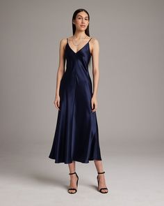 This elegant bias-cut slip dress features a spaghetti strap and flattering V Neck for a fresh, yet refined look. This perfect basic can be worn for life, dressed up, or dressed down, for the perfect effortless ensemble. 100% Silk Charmeuse Made in New York City Product Care: Dry Clean Only Slip Dress V Neck, Bias Cut Slip Dress, Vestido Slip Dress, Slip Dresses Outfits, Fresh Dress, Prom Theme, Nylon Dress, Bias Cut Dress, Party Women