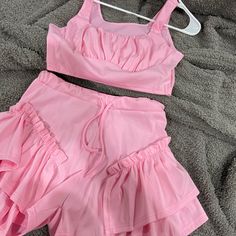 Pink Ruffled Shorts (No Pockets) Ruffled Straps For Top. Tags Says Xl, I We’re An 11 Pant And 36dd And It Fits Perfect. Brand New Without Tags. Ruffled Shorts, It Fits, 2 Piece Set, High Waist, Womens Sizes, High Waisted, Womens Shorts, Brand New, Tags