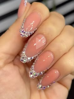 Bling French Tip Nails Almond, Bling Nails Almond, Buchi Fresa Nails, Buchifresa Nails, Bridal Nail Art, Airbrush Nails, Bridal Nails, Pretty Nail Art, Rhinestone Nails