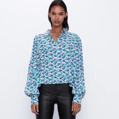 Xs Flowy Printed Shirt Only One 0/2276/641/050/01 Brand New With Tags Zara Tops, Printed Shirts, Color Blue, Zara, Womens Tops, Brand New, Tags, Women Shopping, Blue