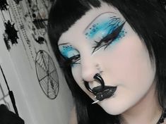 Blue Grunge Makeup, Angel Makeup, Funky Makeup, Cute Halloween Makeup, Emo Makeup, Swag Makeup, Pinterest Makeup, Edgy Makeup, Goth Makeup