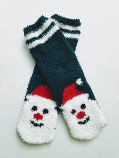 Comfortable Thick Socks For Stocking Stuffers, Warm Cozy Socks For Stocking Stuffer, Cozy Warm Socks For Stocking Stuffers, Warm Cozy Fit Socks For Stocking Stuffers, Cozy Soft Socks As Stocking Stuffers, Cozy One Size Socks For Stocking Stuffer, Cozy Soft Socks One Size, Cozy Soft One-size Socks, Cozy Super Soft Socks For Gifts