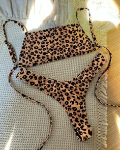 Pretty Swimsuits, Chic Swimsuit, Tank Bikinis, Cute Bathing Suits, Diy Sewing Clothes, Confident Woman, Really Cute Outfits, Beach Wears, Mom Style