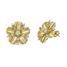 Gold Ring Designs, Sparkle And Shine, Diamond Flower, Champagne Diamond, Fine Jewelry Designers, Lovely Jewellery, Large Flowers, Precious Gemstones, Flower Earrings