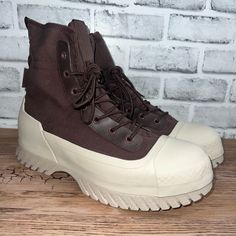 Converse Brown Chuck Taylor All Star Lugged 2.0 Counter Climate Boots Sz 10 New Brand New, No Box. Brown Has A Burgundy Tone. Chuck Taylor All Star Lugged, Converse Brown, All Star Lugged, Shoes Converse, Walk In My Shoes, Fresh Shoes, Shoe Art, Chuck Taylor All Star, Converse Shoes