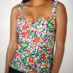 Nwt Caribbean Joe Swimsuit Tankini Two Piece White Pink Floral Black Bottom Size Medium (8-10), Condition Nee With Tags. Caribbean Joe, Always On Vacation, Features A Colorful Floral Design, “Sweetheart” Neckline, Adjustable Straps, And Black Bottom Bow Ties For A Comfort Fit With Full Coverage. Fitted Summer Tankini With Built-in Bra, Fitted Lined Tankini For Beach Season, Fitted Tankini With Lined Body For Beach Season, Fitted Multicolor Tops With Built-in Bra, Fitted Tropical Print Tankini For Beach Season, Fitted Tropical Tankini For Beach Season, Fitted Lined Swimwear For Poolside, Fitted Sleeveless Swimwear For Beach Party, White Underwire Tankini With Built-in Bra