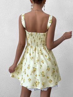 Shop Ruched Bust Floral Print Cami Dress now at Partheafashion. You can also choose more fashion style. Floral Type, Clean Body, Dresses Backless, Halterneck Dress, Festival Dress, Dress Cuts, Embellished Dress, Shop Maxi Dresses, Ruched Dress