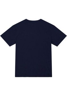 a t - shirt that is navy blue