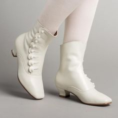 Category:Boots; Upper Materials:PU; Season:Spring   Fall,Winter; Heel Type:Kitten Heel; Gender:Women's; Style:Elegant,Fashion,Bohemia,Comfort,Vintage; Heel Height(inch):1-2; Outsole Materials:Rubber; Occasion:Outdoor,Club,Daily,Party; Closure Type:Lace-up; Pattern:Solid Color; Listing Date:10/26/2023; 2023 Trends:Heel Boots,Plus Size,Brogue Fitted Lace-up Winter Booties, Fitted Mid-calf Boots For Fall With Closed Toe, Fitted Mid-calf Boots For Fall, Fitted Round Toe Booties For Fall, Formal Winter Lace-up Boots With Closed Toe, Formal Lace-up Boots For Winter With Closed Toe, Fitted Lace-up Boots With Round Toe For Winter, Fitted Heeled Boots With Round Toe For Winter, Formal Closed Toe Lace-up Boots For Winter