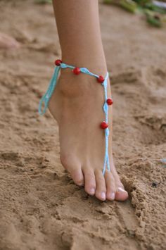 Crochet Turquoise Barefoot Sandals with red Turquoise stones, Nude shoes, Foot jewelry, Wedding, Victorian Lace, Sexy, Yoga, Anklet , Bellyd. $13.00, via Etsy. Barefoot Sandals Tutorial, Crochet Turquoise, Wedding Victorian, Beach Wedding Sandals, Crochet Barefoot Sandals, Diy Leather Bracelet, Jewellery Wedding, Nude Shoes, Victorian Lace