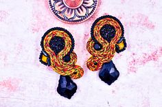 Small Orange-Black Soutache Earrings ∙ Festive Fashion Accessory ∙ Christmas Gift for Her ∙ Handmade Art ∙ by nikuske by nikuske on Etsy Shibori Techniques, Soutache Necklace, Soutache Earrings, Christmas Gifts For Her