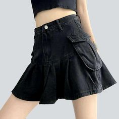 Achieve the pinnacle of fashion fusion with our Black Cargo Skater Denim Skirt from 2023 Spring-Summer Collection. This mid-rise skirt has a timeless y2k style. designed to be an unforgettable statement piece for your wardrobe.Why You'll Fall In Love Y2K Vintage: This skirt has a hint of nostalgia. embracing the millennium's iconic fashion scene with its timeless design. Skater Style: Its loose silhouette offers unmatched comfort. allowing you to move gracefully and express yourself in every mom Denim Skirts Online, Hooded Jean Jackets, Womens Denim Skirts, Denim Patterns, Iconic Fashion, Black Cargo, Skater Style, Y2k Vintage, Y2k Style