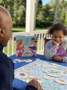 SIMPLE PLAY: For 2-4 players, ages 5 and up in a 10 x 10 inch box. Players spin to gather Tea Party goodies by category around a fabric tablecloth. First to collect one from each category wins! BEAUTIFUL: Gracefully designed and featuring artwork by beloved illustrator Lizzy Rockwell, this game combines imagination with patience, taking turns, and simple skills. SCREEN-FREE FUN: For over 25 years, eeBoo has created wholesome, educational games and activities that cultivate conversation, socializ Fruits Desserts, Tea Party Games, Spinner Games, Practice Patience, Social Skills For Kids, Princess Games, Tea Party Setting, Birthday Plate, Party Goodies