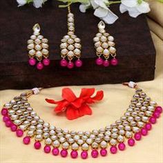 Gold Rodium Polish Pink and Majenta color Necklace in Metal Alloy studded with CZ Diamond, Pearl Luxury Pink Kundan Necklace For Festive Occasions, Luxury Pink Kundan Necklaces, Color Necklace, Engagement Party Wedding, Metal Necklace, Trendy Necklaces, Cz Diamond, Wedding Jewelry Sets, Metal Necklaces