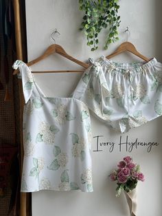 New Hydrangea Pjs Tie Knot Tank Top Style Pj Sets in Blooming Hydrangeas Pattern Bridesmaids Pjs - Etsy White Bridesmaid Gift Sets, Summer Wedding Matching Set, White Sets For Bridesmaid Gift, Bridesmaids Pjs, Patterned Bridesmaid, Bridesmaid Pjs, Sleep Shorts, Pajama Robe, Tie Knots