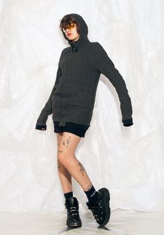 This Japanese-designed Y2K vintage hoodie jacket by Individual Sentiments is the perfect combo of cosy and cool vibes. Recommended size: EU 38-40. Made in Japan. Features: - super long sleeves - two pockets - zip closure - 70% cotton, 30% linen Every item we manage is cleaned and, when necessary, repaired, ensuring it arrives to you in top condition. Our model, Szedi is 170 cm / 66.3" tall and she's a size L. Size: One size / US null / UK null / IT null Other size info: Labelled size: 3 Measurem Winter Long Sleeve Grunge Sweatshirt, Grunge Long Sleeve Sweatshirt For Winter, Winter Grunge Style Long Sleeve Sweatshirt, Y2k Streetwear Hooded Outerwear, Y2k Hooded Streetwear Outerwear, Y2k Hooded Outerwear For Streetwear, Oversized Y2k Outerwear For Fall, Urban Winter Tops For Outdoor, Urban Winter Outdoor Tops