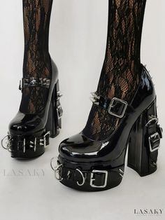 Lasaky - Edgy Riveted Buckle Detail High Heels with a Punk-inspired Twist in Classic Black Goth Shoes, Mode Punk, Gothic Shoes, Dr Shoes, Round Toe Shoes, Aesthetic Shoes, Swag Shoes, Black Platform, Gothic Outfits