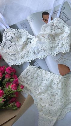 Lace Lingerie Outfit, White Lace Lingerie, Cotton Bra, Lingerie Outfit, Lingerie Inspiration, Lingerie Photos, Cute Lingerie, Lingerie Outfits, Pretty Lingerie