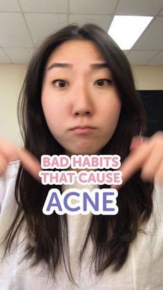 Ah, acne, pimples, breakouts…no matter what you call them, they’re an absolute pain to deal with. True, this skin concern can be daunting and tiring but knowing the right way to treat it is essential to healing your acne. And as tempting as it sounds, quick fixes won’t work with acne. When we say ‘healing’ we really me Good Acne Products Skincare, Perfect Skin Care Routine For Acne, Make Up For Acne Prone Skin Makeup, Natural Beauty Hacks Skincare, How To Get Rid Of Dry Skin, Good Skin Tips Acne, How To Get Rid Of Back Acne, Body Skin Care Routine Natural, Best Skin Care For Acne